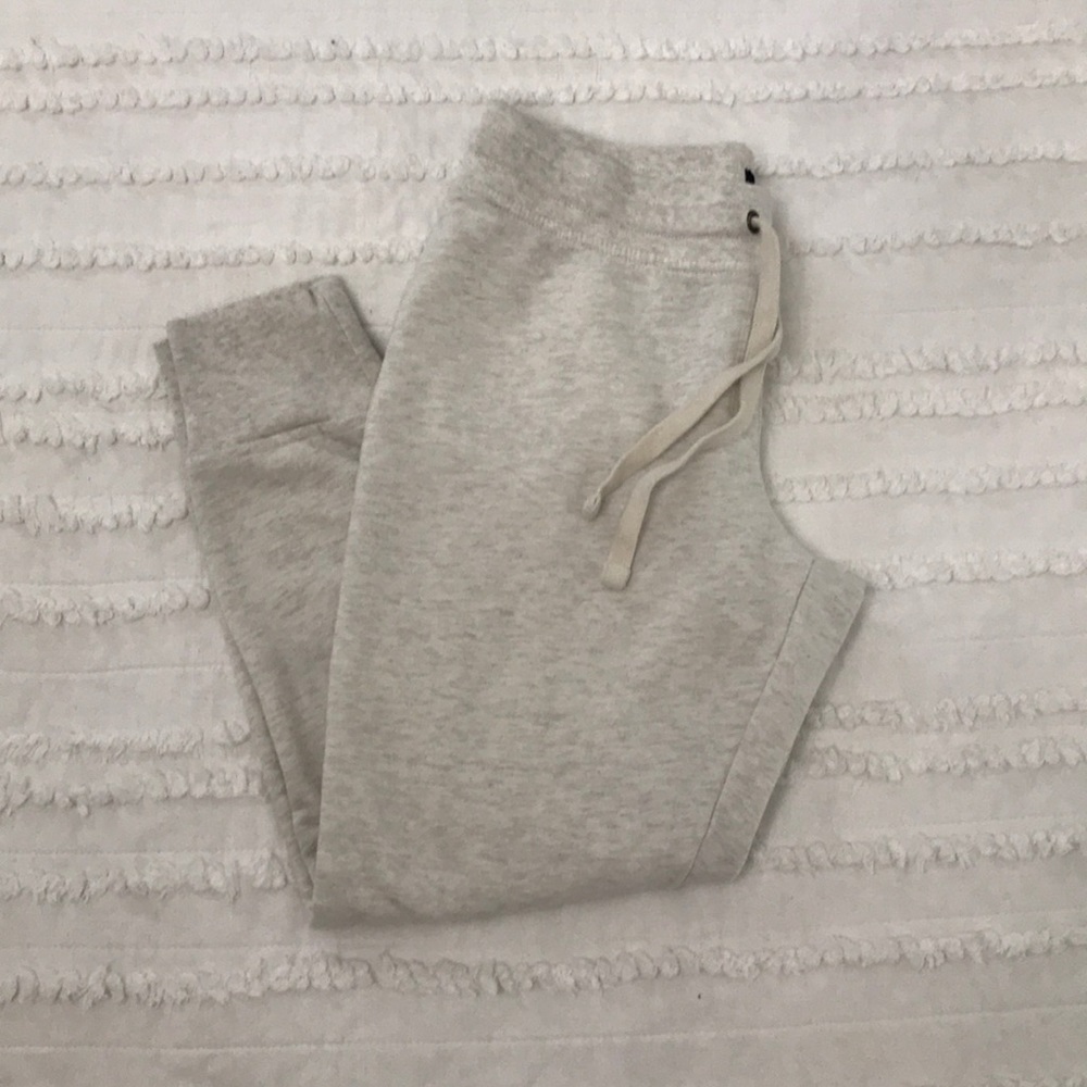 Gap cream and gray sweatpants.